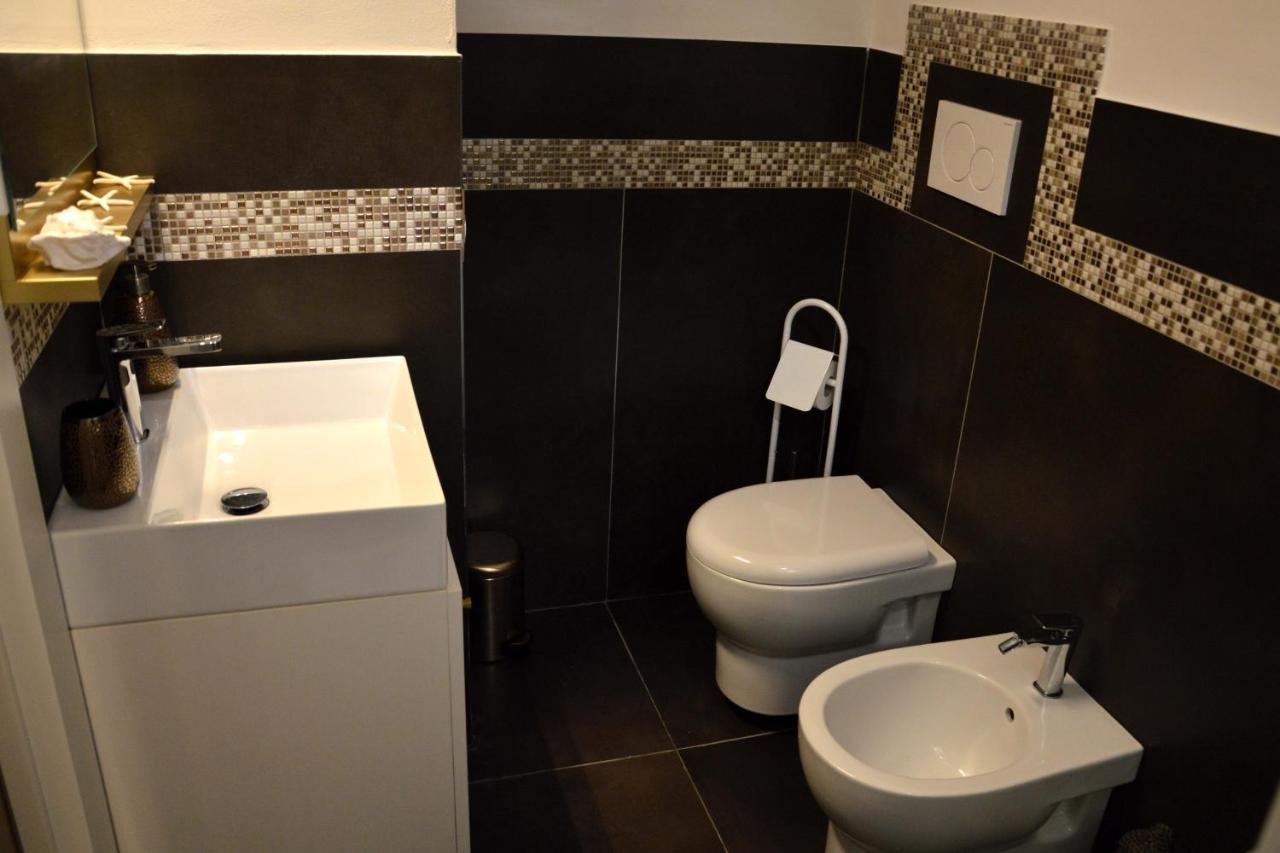 Gold White Exclusive House Hotell Polignano a Mare Eksteriør bilde